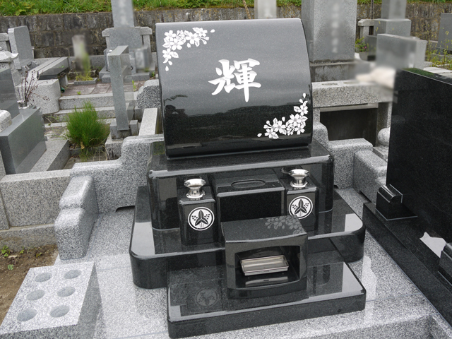 墓石のデザイン 鈴木石材 福島県三春町 お墓 石材 モニュメント製作